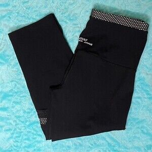 Lorna Jane Black High Waisted Crop Leggings